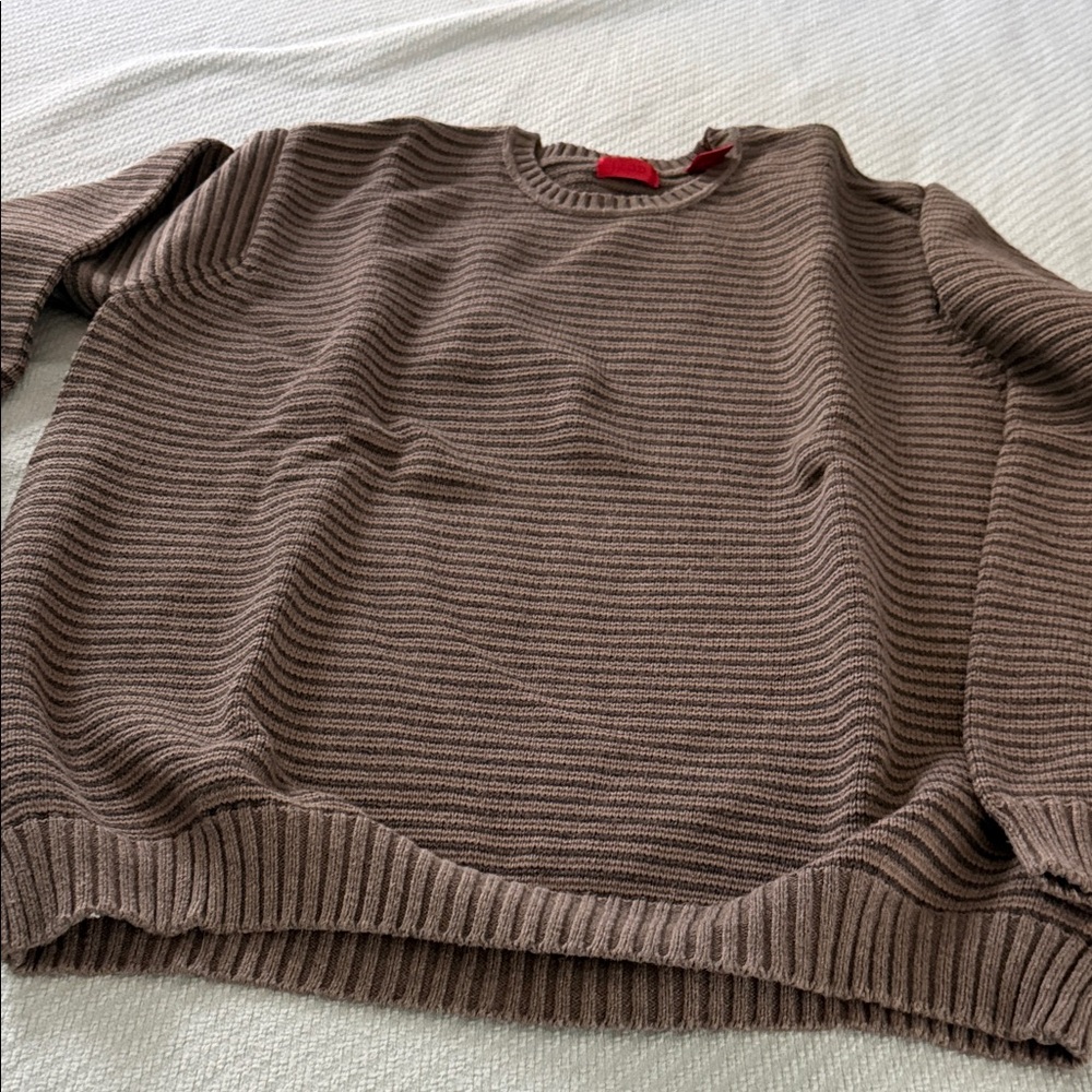 Izod Brown Crewneck Sweater